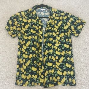 Weworewhat boyfriend shirt lemons all over